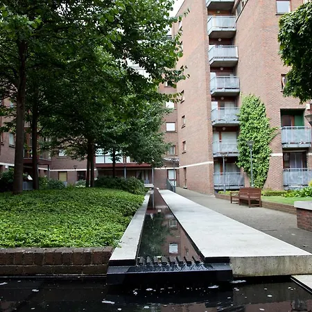 Luxury Docklands Apartament