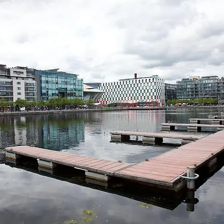 Luxury Docklands *