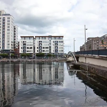 Apartment Luxury Docklands Dublin